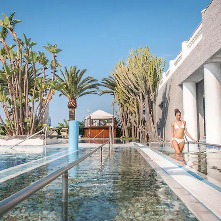 Borgo Romantica - & 4* Sant'Angelo (Isola d'Ischia)