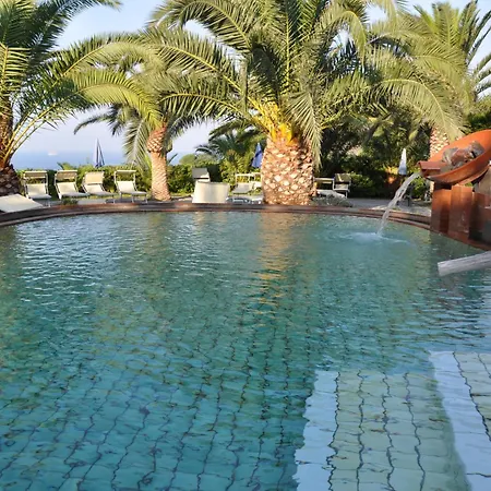 Hotel Borgo Romantica - & 4*