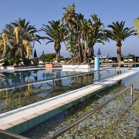 Borgo Romantica - & 4* Sant'Angelo (Isola d'Ischia)