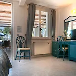 Borgo Romantica - &