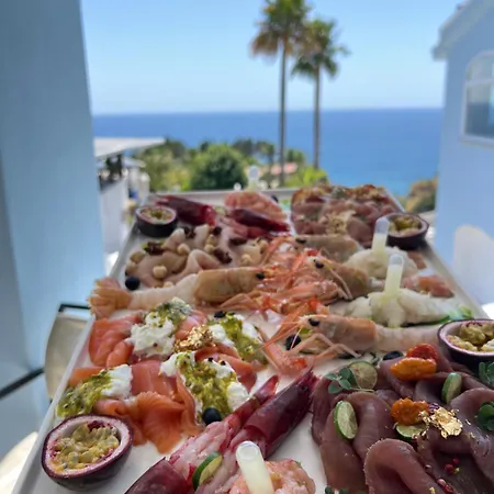 Borgo Romantica - & 4* Sant'Angelo (Isola d'Ischia)
