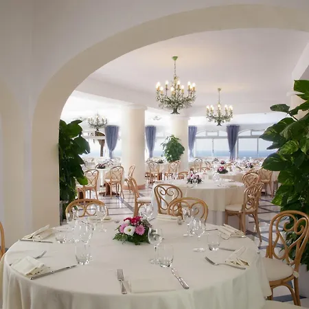 Borgo Romantica - & Отель